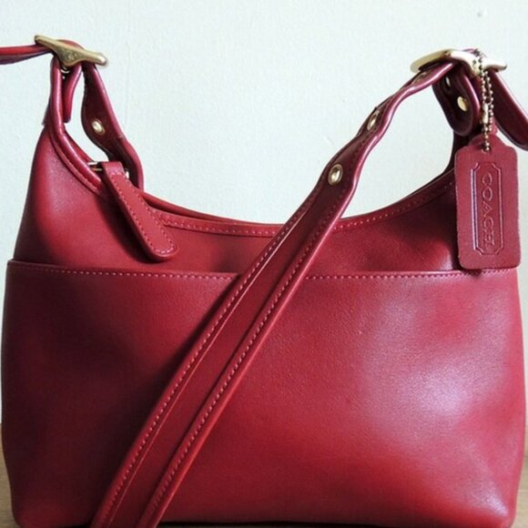 Vintage cherry red coach shoulder bag - Picture 1 of 1
